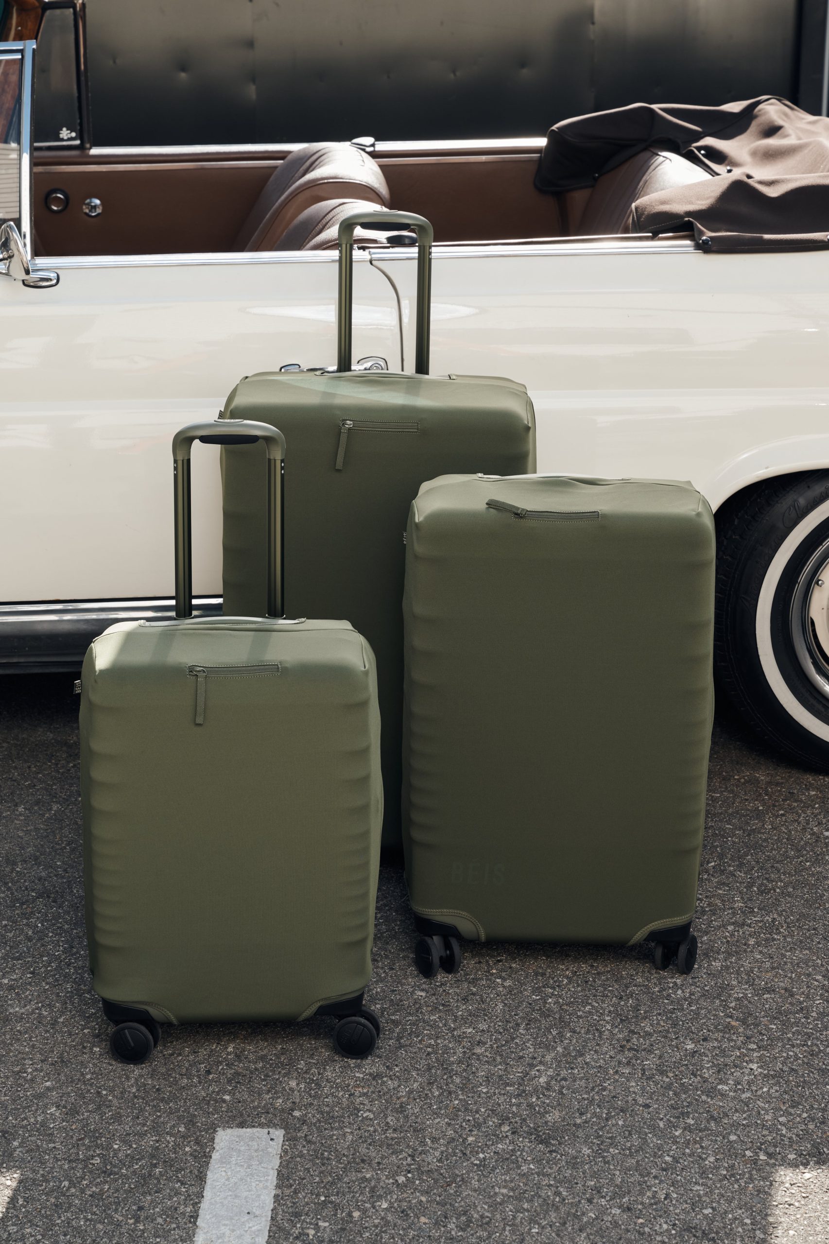 The Large Check-In Luggage Cover in Olive - Image 3