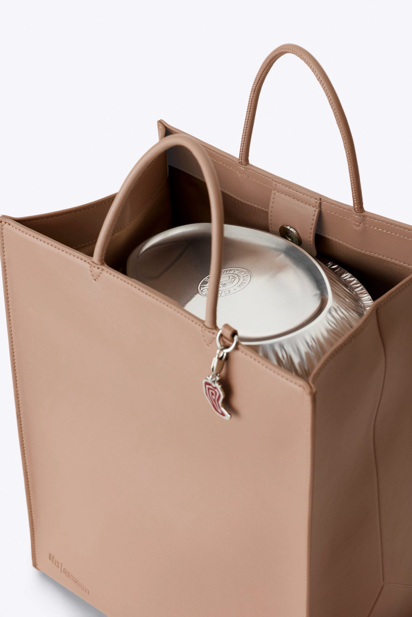 BÉIS x Chipotle The To Go Bag in Kraft Brown - Image 7