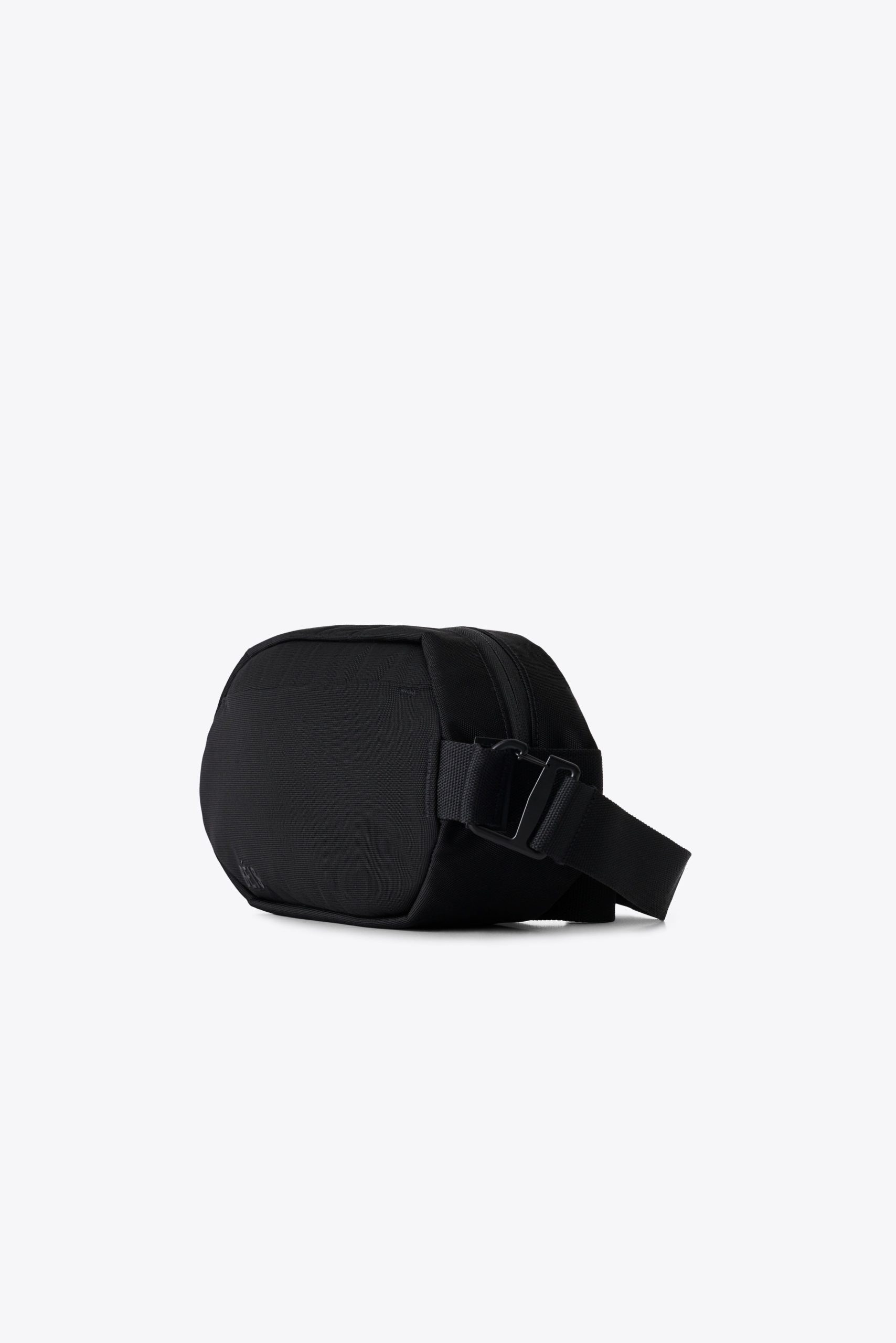 The Pro Travel Sling in Black - Image 5