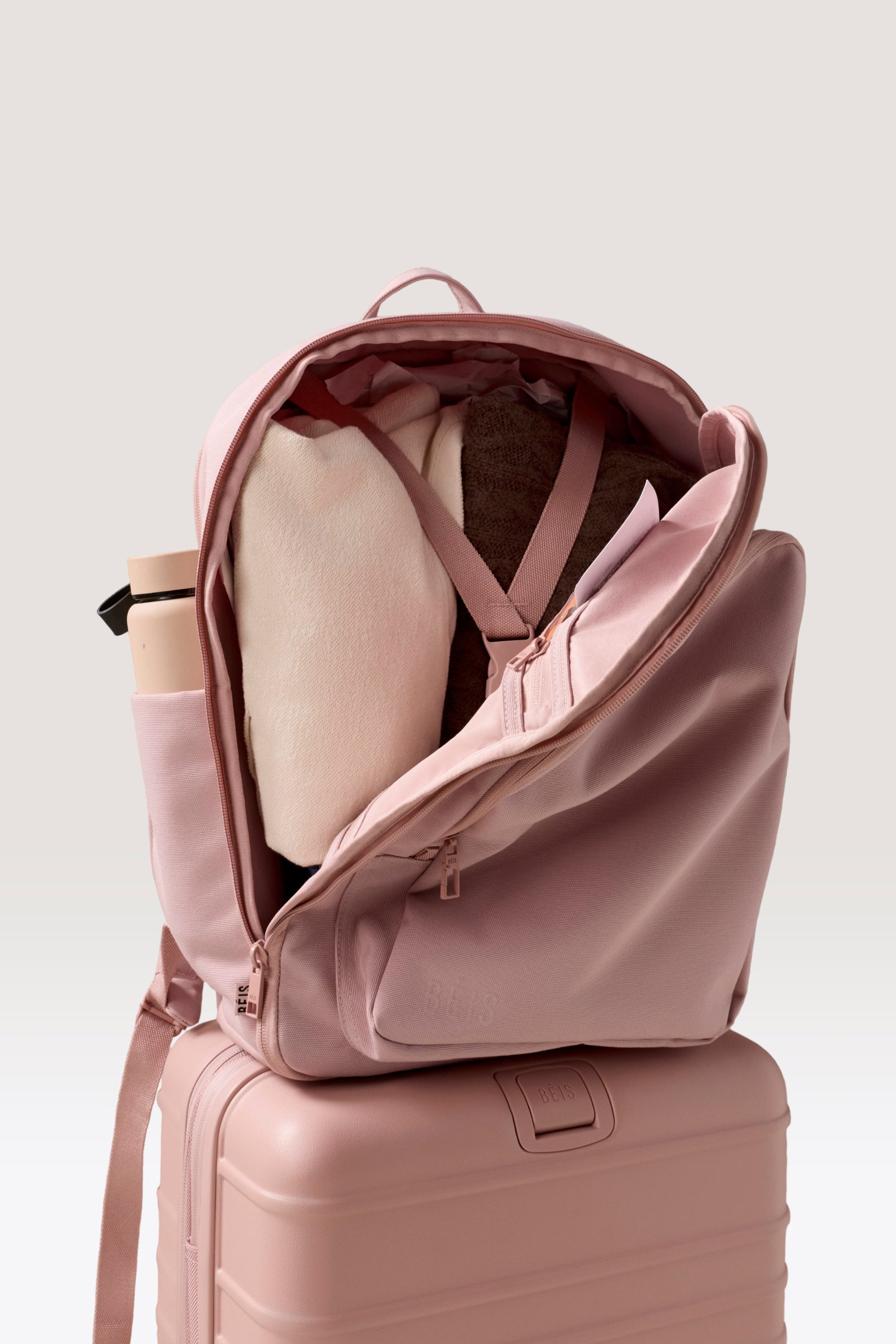 The Travel Backpack in Atlas Pink - Image 3