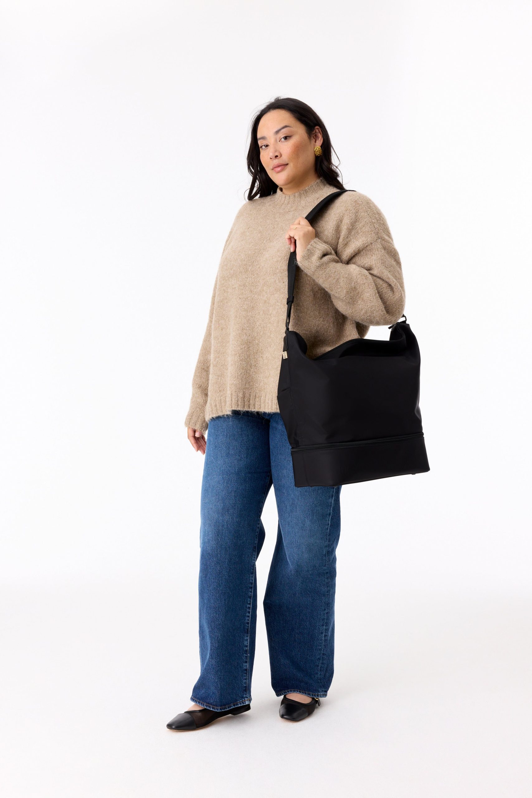 The Crescent Weekender in Black - Image 5