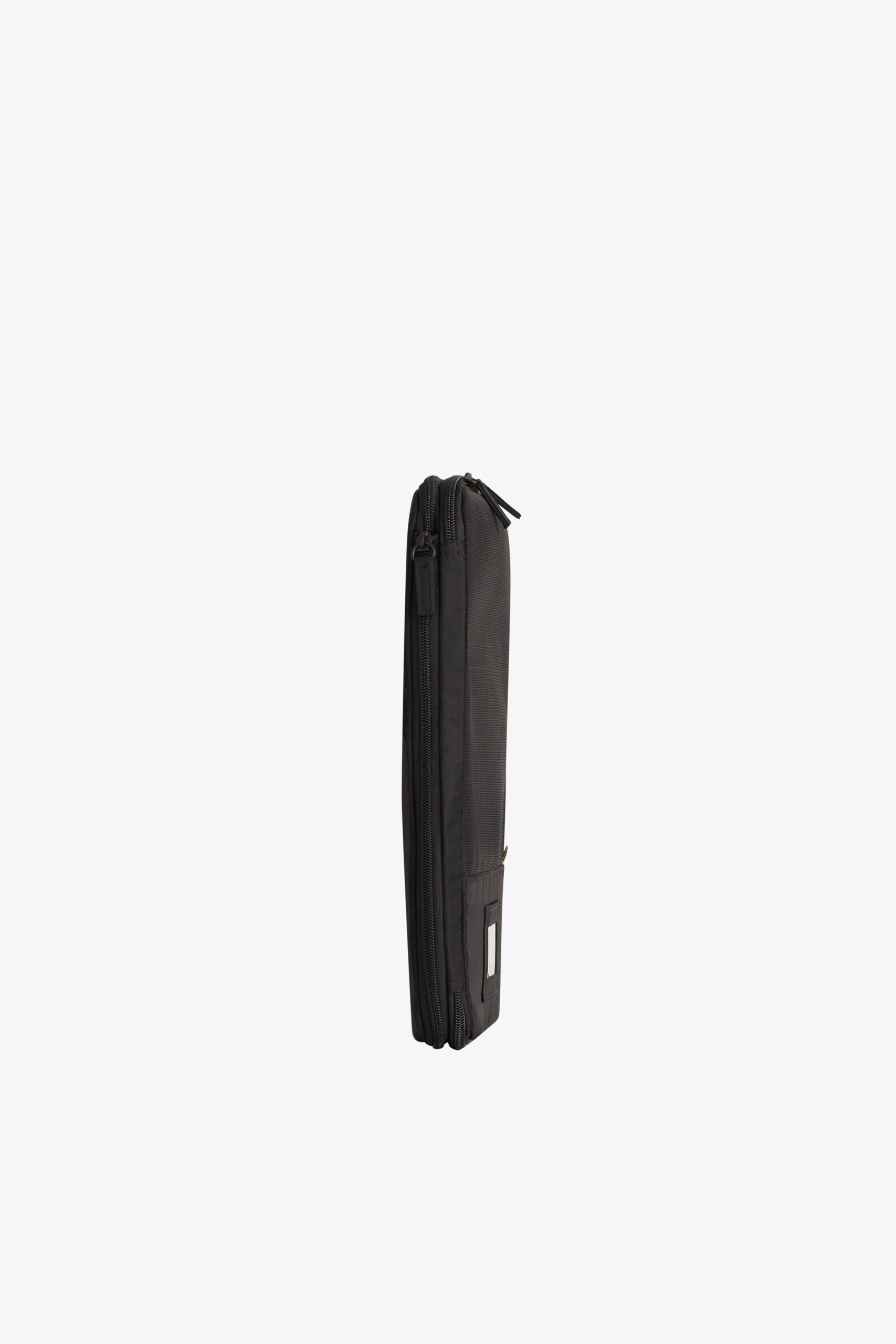 The Compression Packing Cubes 4 pc in Black - Image 4