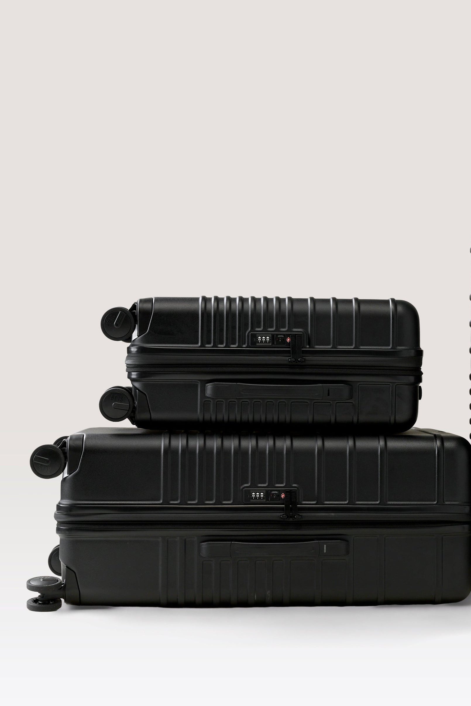 The Luggage Starter Set - Image 2