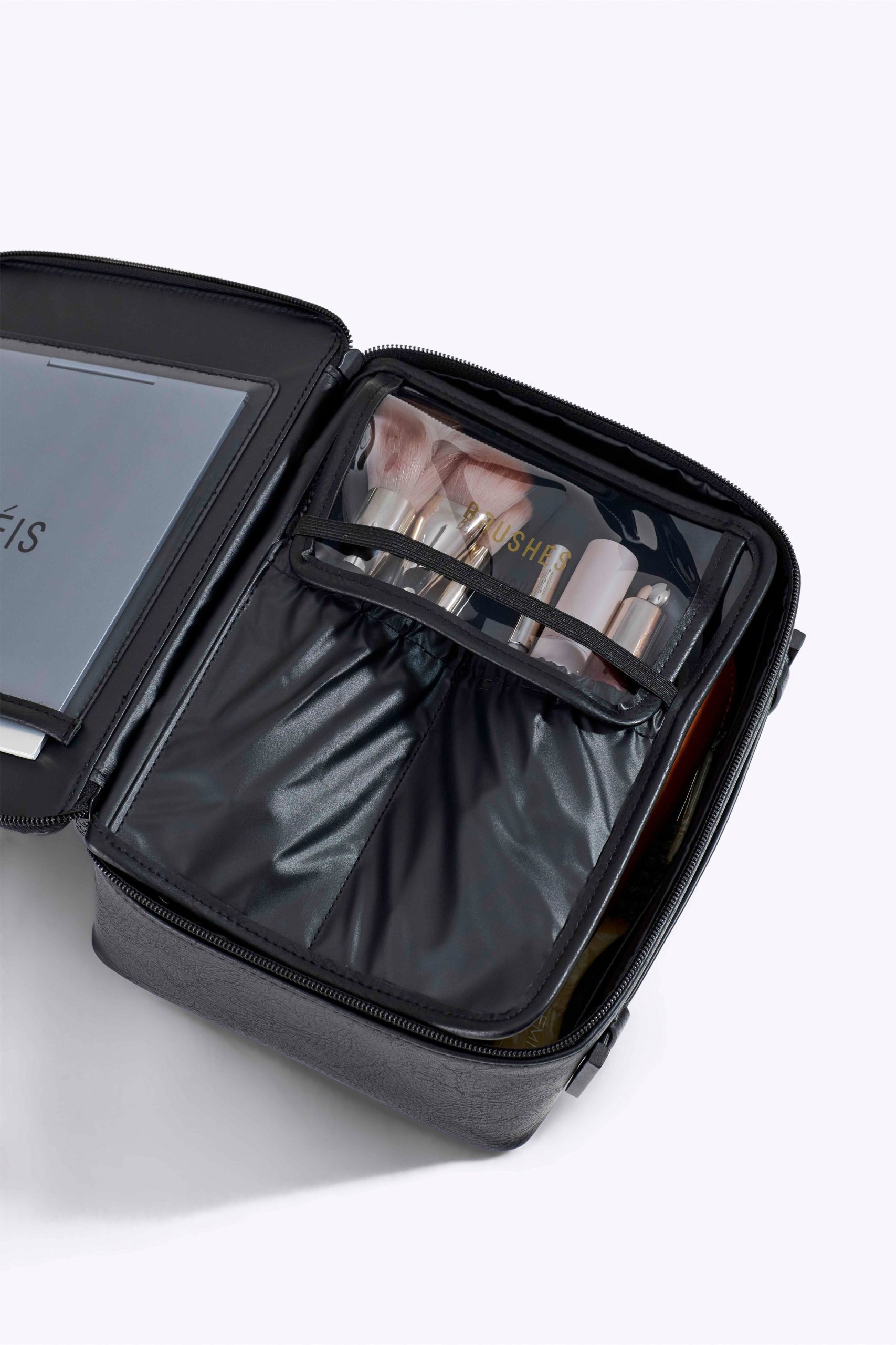 The Cosmetic Case in Black - Image 5